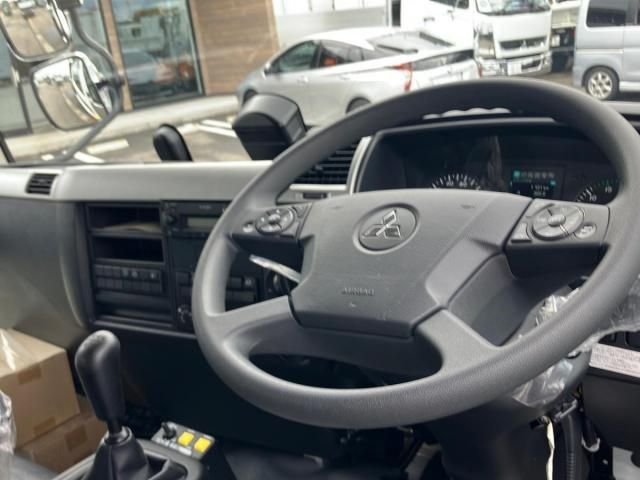 MITSUBISHI FUSOU FIGHTER 2025 Image 31