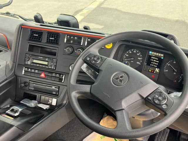 MITSUBISHI FUSOU SUPER GREAT 2025 Image 31