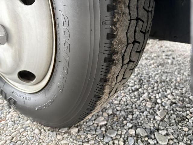 ISUZU ELF 2013 Image 31