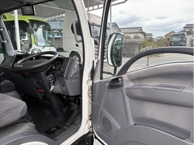 ISUZU ELF 2013 Image 31