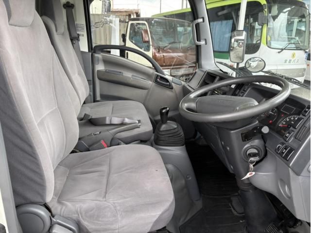 ISUZU ELF 2013 Image 31