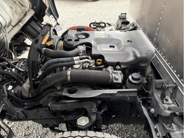 ISUZU ELF 2013 Image 31