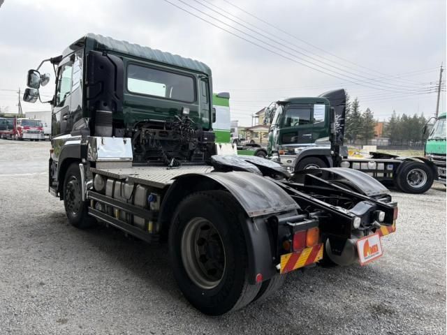 NISSAN DIESEL QUON 2018 Image 31