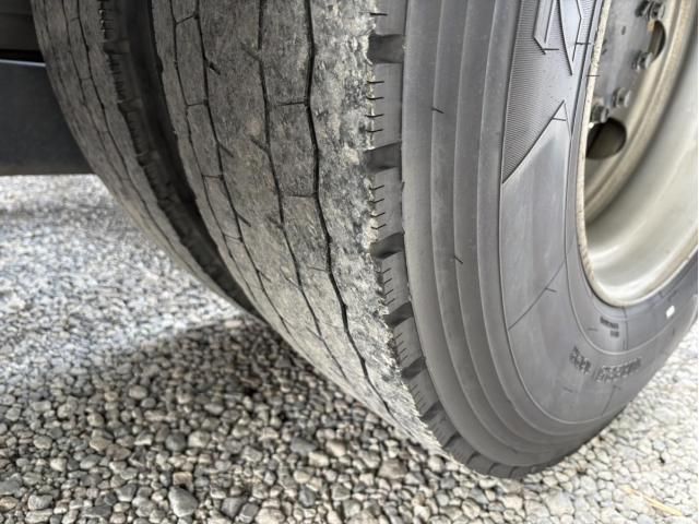 NISSAN DIESEL QUON 2018 Image 31