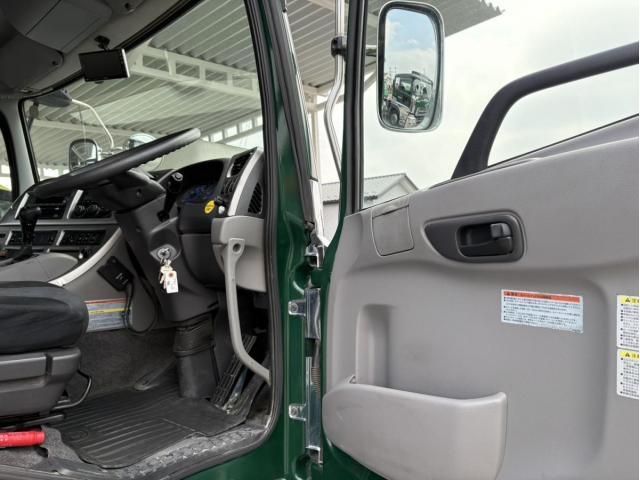 NISSAN DIESEL QUON 2018 Image 31