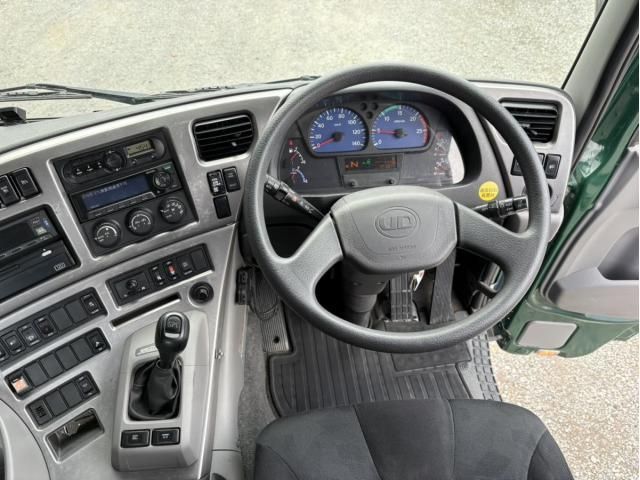 NISSAN DIESEL QUON 2018 Image 31