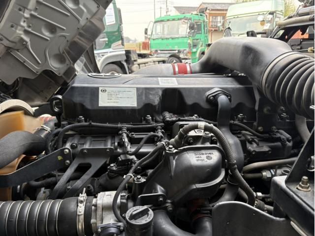 NISSAN DIESEL QUON 2018 Image 31