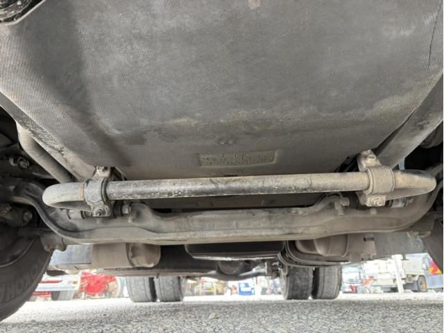 NISSAN DIESEL QUON 2017 Image 31