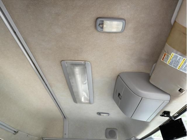 NISSAN DIESEL QUON 2017 Image 31