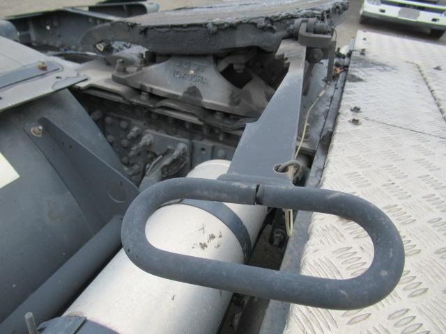 NISSAN DIESEL QUON 2018 Image 31