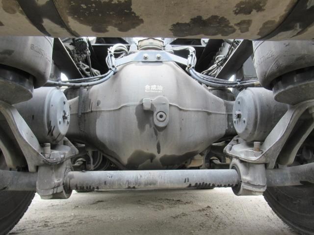 NISSAN DIESEL QUON 2018 Image 31