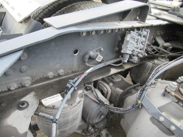 NISSAN DIESEL QUON 2018 Image 31