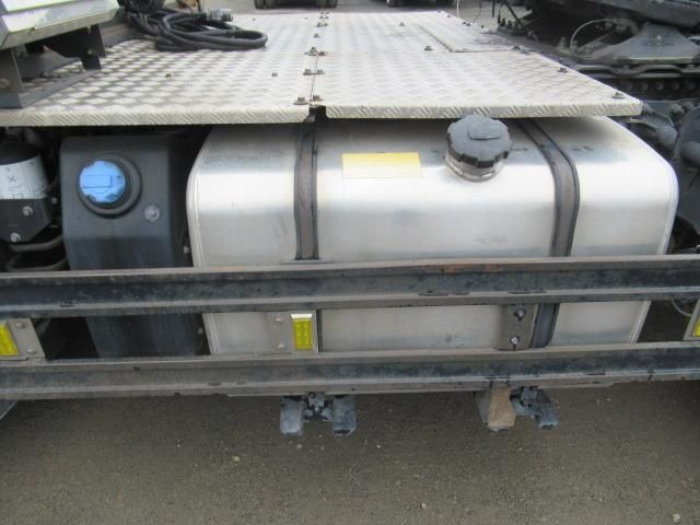 NISSAN DIESEL QUON 2018 Image 31