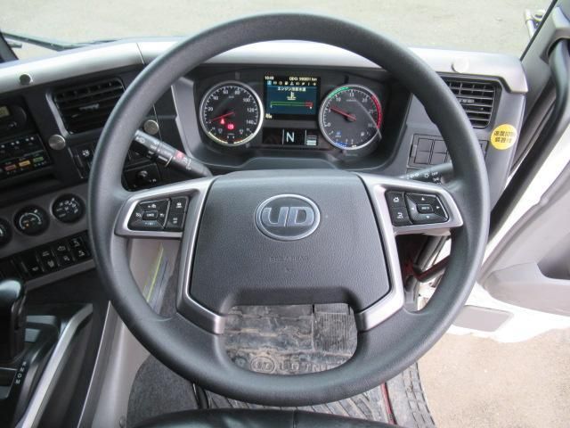 NISSAN DIESEL QUON 2018 Image 31