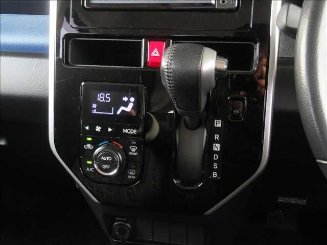 TOYOTA ROOMY 2017 Image 31