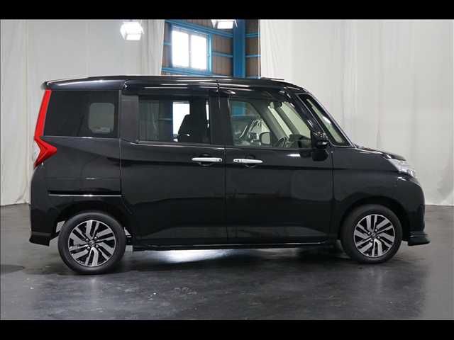 TOYOTA ROOMY 2017 Image 31