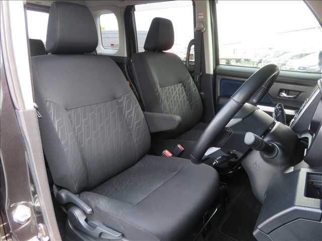 TOYOTA ROOMY 2017 Image 31