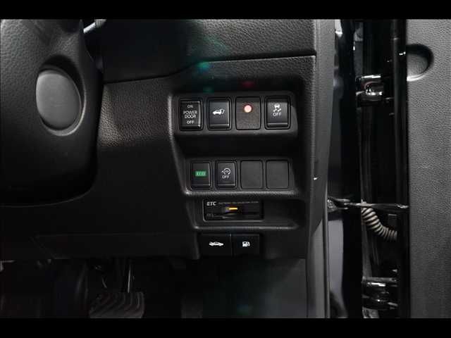 NISSAN X-TRAIL 2WD 2017 Image 31