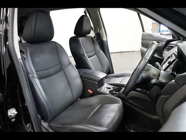 NISSAN X-TRAIL 2WD 2017 Image 31