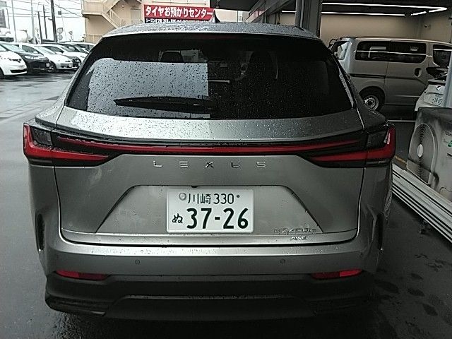 TOYOTA LEXUS NX450H+ AWD 2025 Image 31