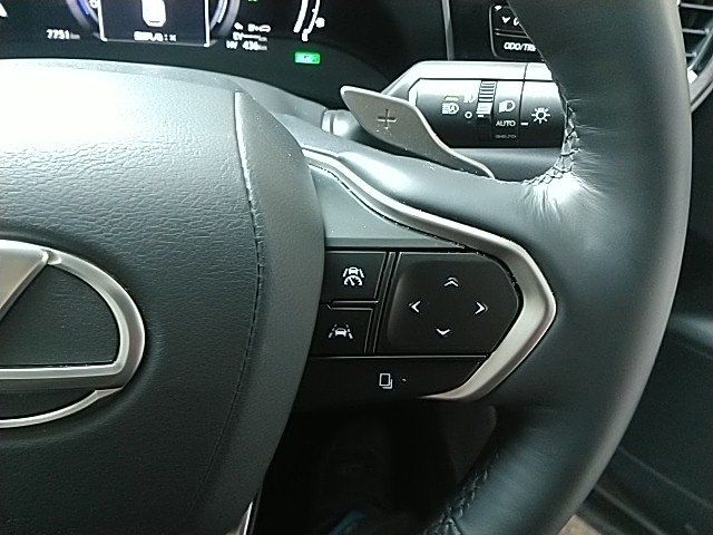 TOYOTA LEXUS NX450H+ AWD 2025 Image 31