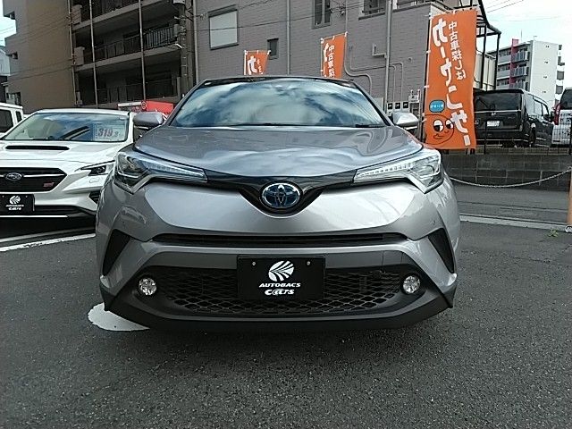 TOYOTA C-HR 2017 Image 31