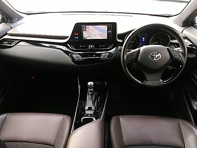 TOYOTA C-HR 2017 Image 31
