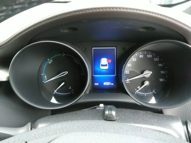 TOYOTA C-HR 2017 Image 31