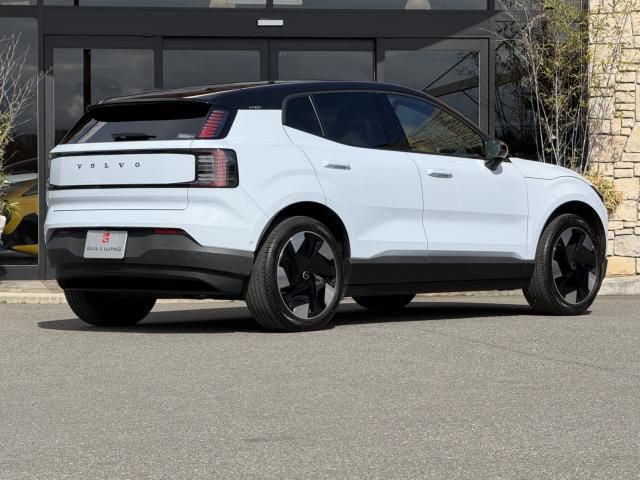 VOLVO EX30 2024 Image 31