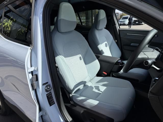 VOLVO EX30 2024 Image 31