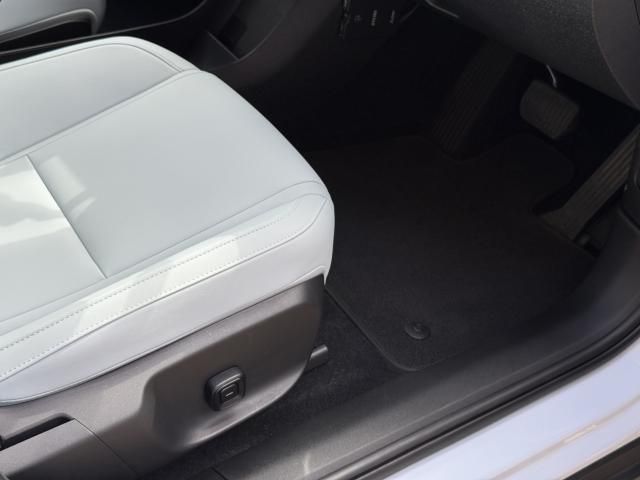 VOLVO EX30 2024 Image 31