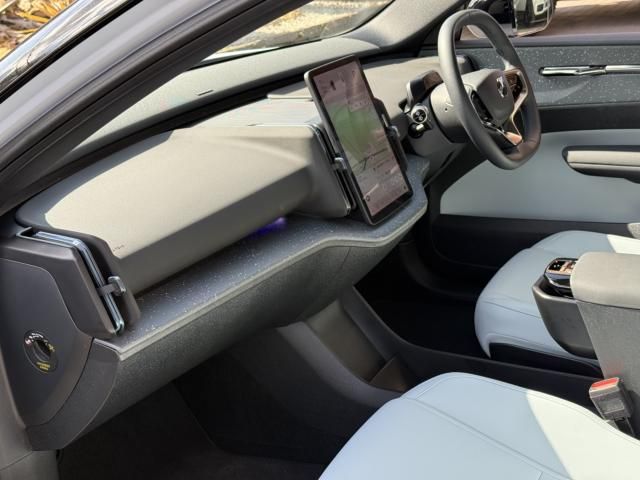 VOLVO EX30 2024 Image 31