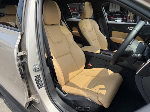 VOLVO V60 CROSS COUN 2023 Image 31