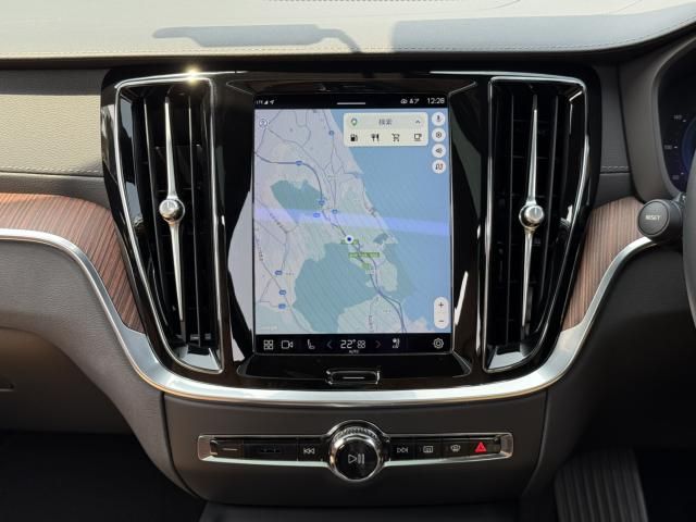 VOLVO V60 CROSS COUN 2023 Image 31