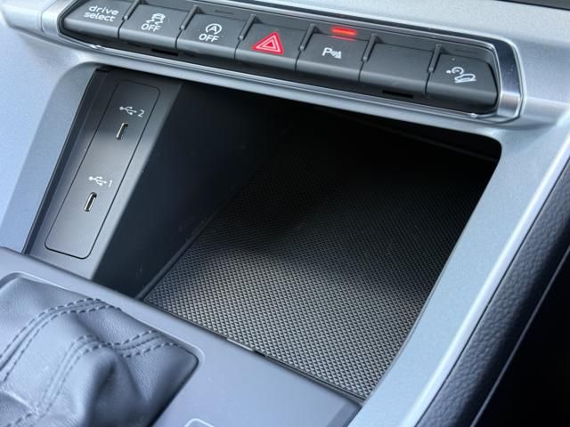AUDI Q3 2023 Image 31