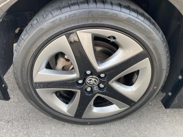 TOYOTA PRIUS 2019 Image 31
