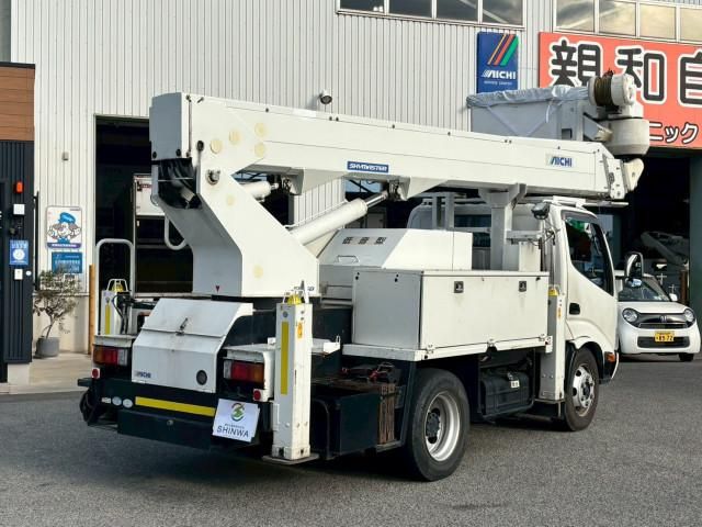 HINO DUTRO 2015 Image 31