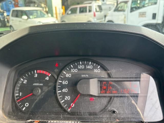 HINO DUTRO 2015 Image 31