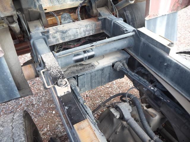 HINO PROFIA 2016 Image 31