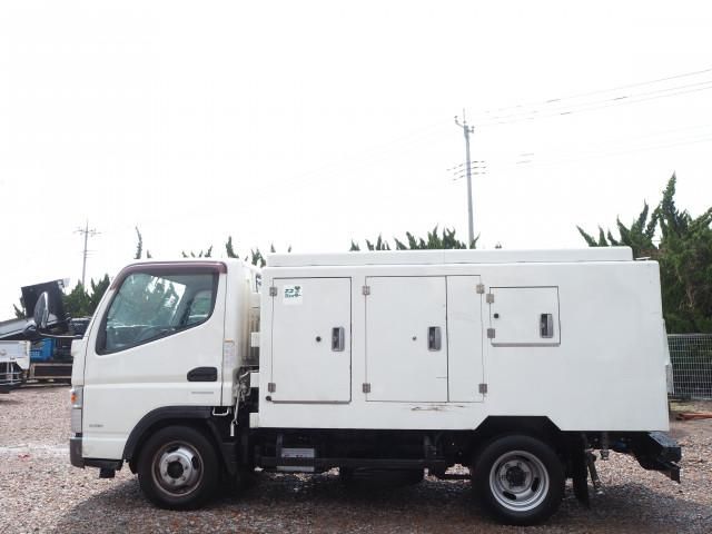 MITSUBISHI CANTER 2012 Image 31