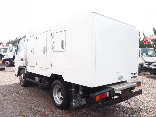 MITSUBISHI CANTER 2012 Image 31