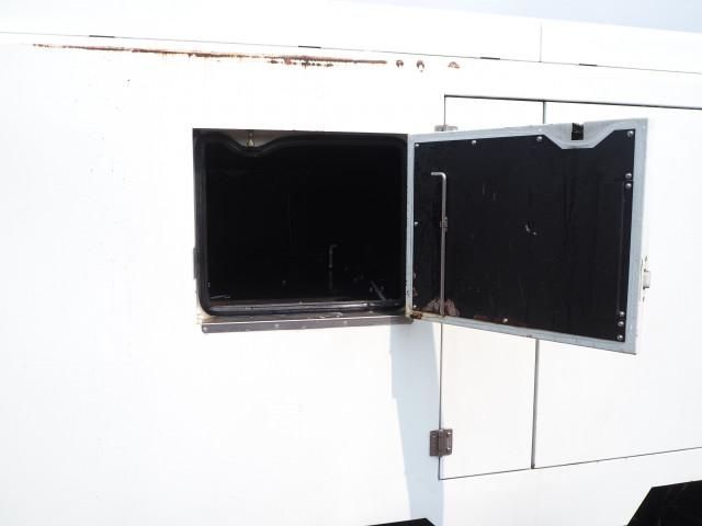 MITSUBISHI CANTER 2012 Image 31