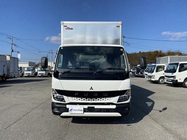 MITSUBISHI CANTER 2026 Image 31