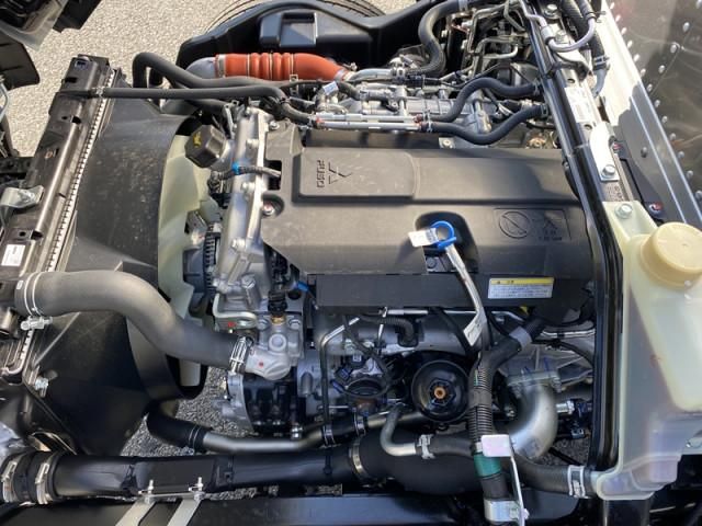 MITSUBISHI CANTER 2026 Image 31