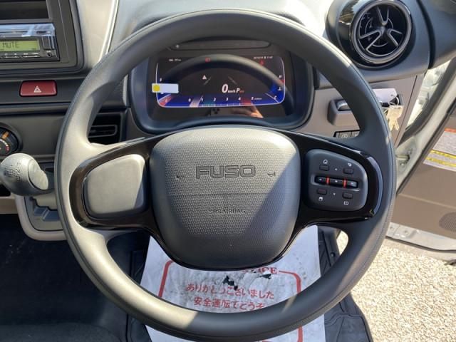 MITSUBISHI CANTER 2026 Image 31