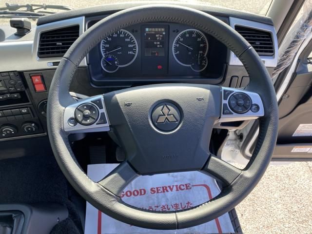 MITSUBISHI FUSOU FIGHTER 2026 Image 31