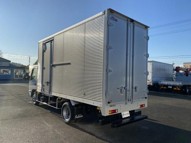 MITSUBISHI CANTER 2026 Image 31