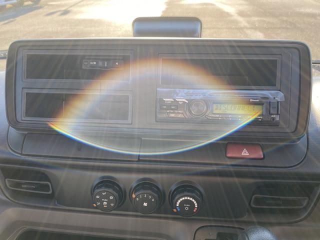 MITSUBISHI CANTER 2026 Image 31