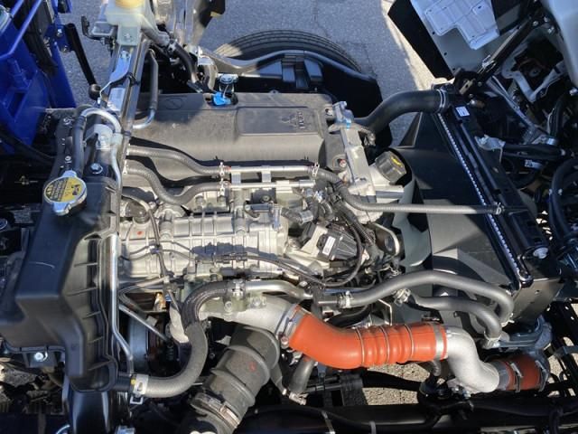 MITSUBISHI CANTER 2026 Image 31