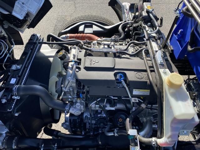 MITSUBISHI CANTER 2026 Image 31